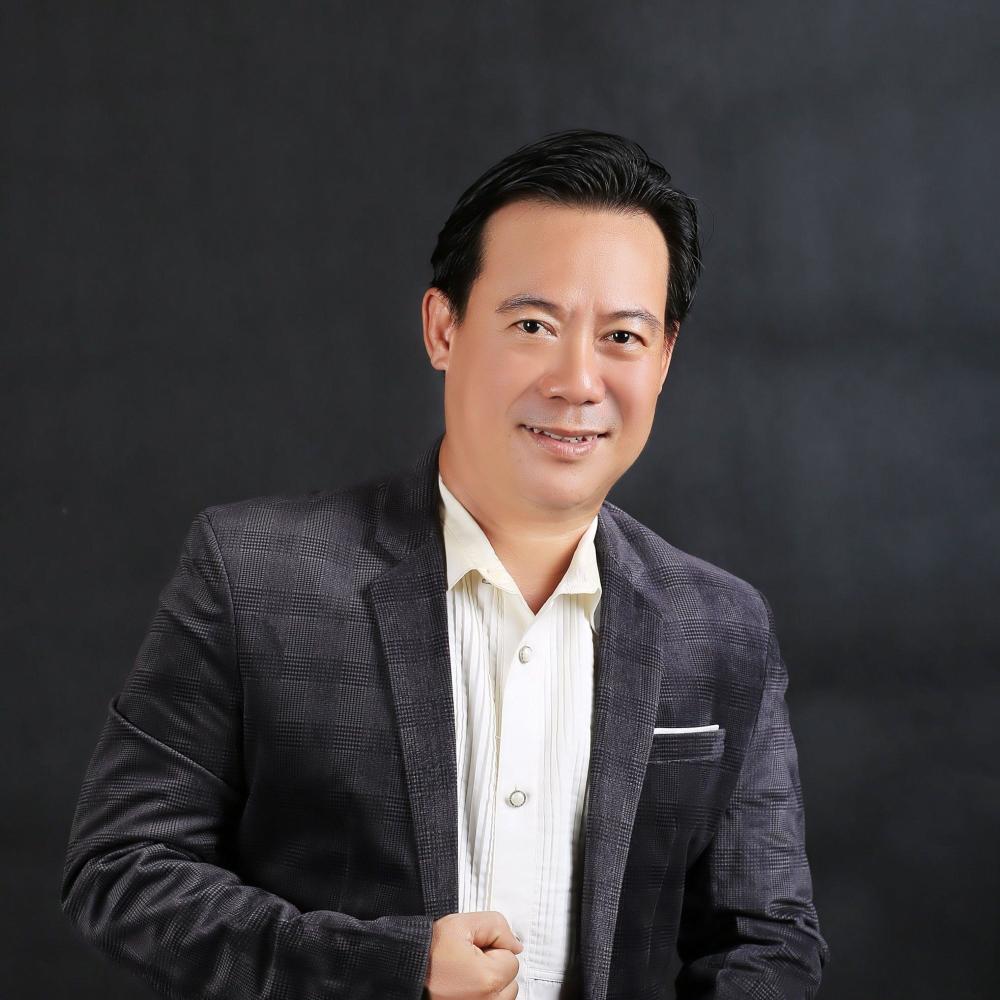 Thiệp Hồng Anh Viết Tên Em