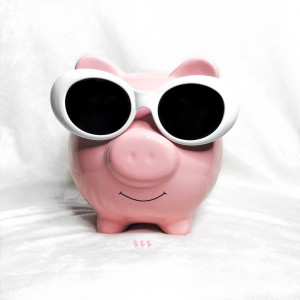 Piggy Bank dari Kyle Thorn