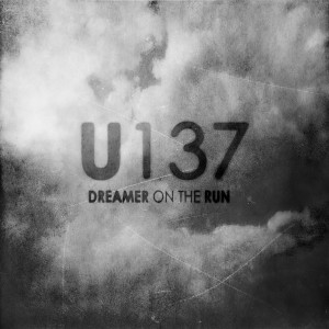 ดาวน์โหลดและฟังเพลง Watching the Storm พร้อมเนื้อเพลงจาก U137