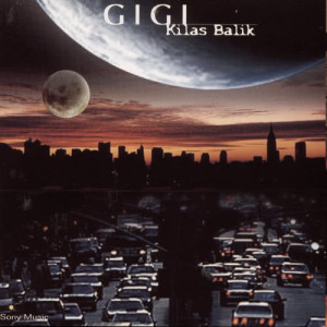 收聽羅棋纓 Gigi的Terbang (Album Version)歌詞歌曲
