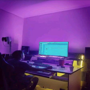 default playlist img