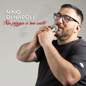Dengarkan lagu Vulesse vulà nyanyian Nino Di Napoli dengan lirik