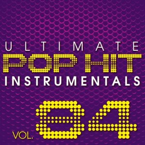 ดาวน์โหลดและฟังเพลง Invisible (Instrumental Version) พร้อมเนื้อเพลงจาก ดารานักร้องหลายคน