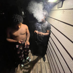 收聽24TAY的PushOver (feat. Dracooo) (Explicit)歌詞歌曲