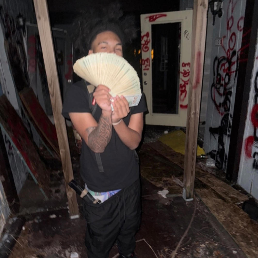 Eaze (Explicit)