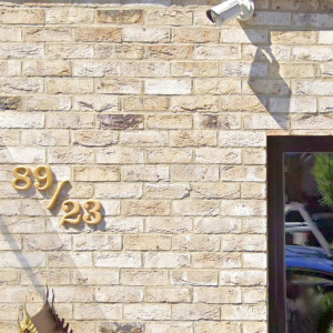 ดาวน์โหลดและฟังเพลง 89-23 พร้อมเนื้อเพลงจาก Скела