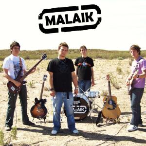 Listen to Si tu no estas (Remasterizado 2025) song with lyrics from Malaïk