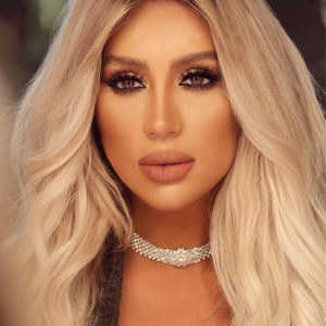 Listen to Chaklak Ma Btaaref song with lyrics from Maya Diab