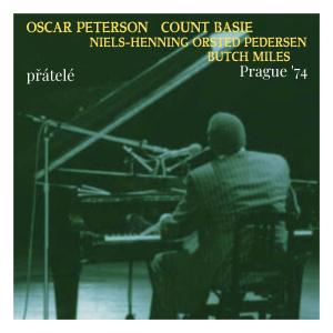 Oscar Peterson的專輯pratele (Live Prague '74)