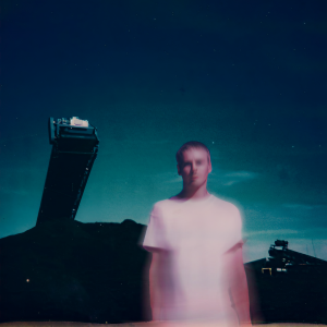 收聽MASN的Crush歌詞歌曲