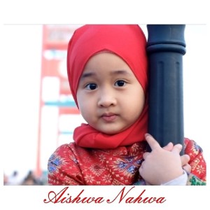 ดาวน์โหลดและฟังเพลง Adek Baju Merah พร้อมเนื้อเพลงจาก Aishwa Nahla Karnadi
