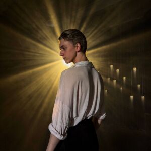 default playlist img