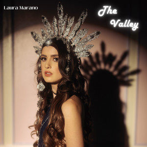 Laura Marano的专辑The Valley