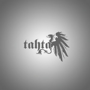 Dengarkan Dua Diantara Tiga lagu dari Tahta dengan lirik