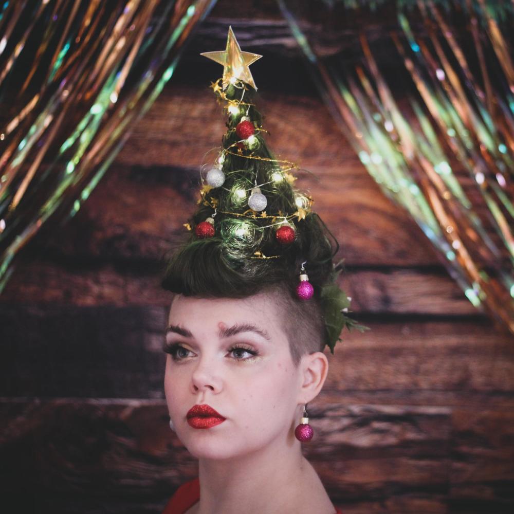 Generic Winter Holiday Special Theme (feat. Jeff Stormer) (Remastered)
