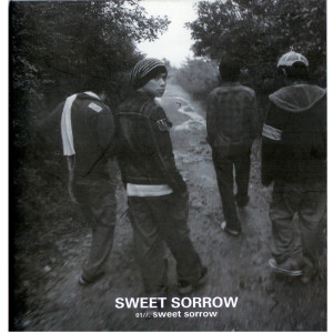 Dengarkan lagu One Afternoon (어떤 오후) nyanyian Sweet Sorrow dengan lirik