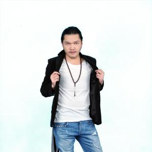 Listen to Menghitung Hari song with lyrics from Joe Mantara