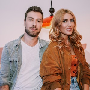 Listen to Ni u snovima song with lyrics from ROKO VUŠKOVIĆ