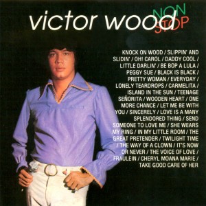 Dengarkan lagu Teenage Senorita Medley nyanyian Victor Wood dengan lirik
