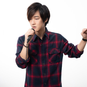 收聽林京燁的時間歌詞歌曲