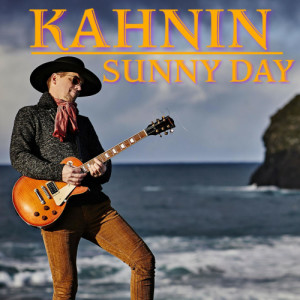 ดาวน์โหลดและฟังเพลง Sunny Day พร้อมเนื้อเพลงจาก Kahnin