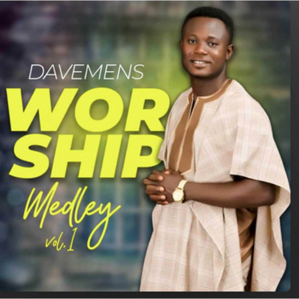 Worship Medley : Na Ye Yie / Yehowa Din Ye Kese / Ye Yi Waye a Ensa / Wo Ne Nnea Wo Ne / Mo Nto Dwom (Volume 1)