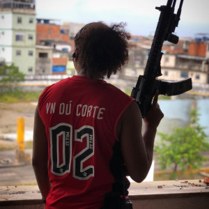 收聽Vn Dú Corte的Ela Quer Jogar pro Menorzin歌詞歌曲