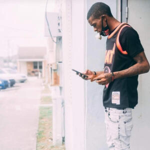 default playlist img