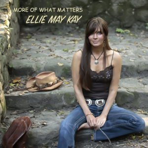 ดาวน์โหลดและฟังเพลง The Joker พร้อมเนื้อเพลงจาก EllieMay Kay