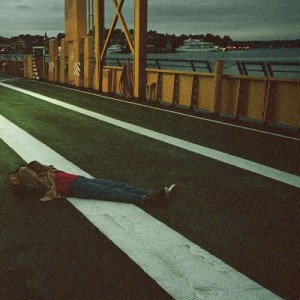Dengarkan lagu Wandered Away nyanyian Anna Leone dengan lirik