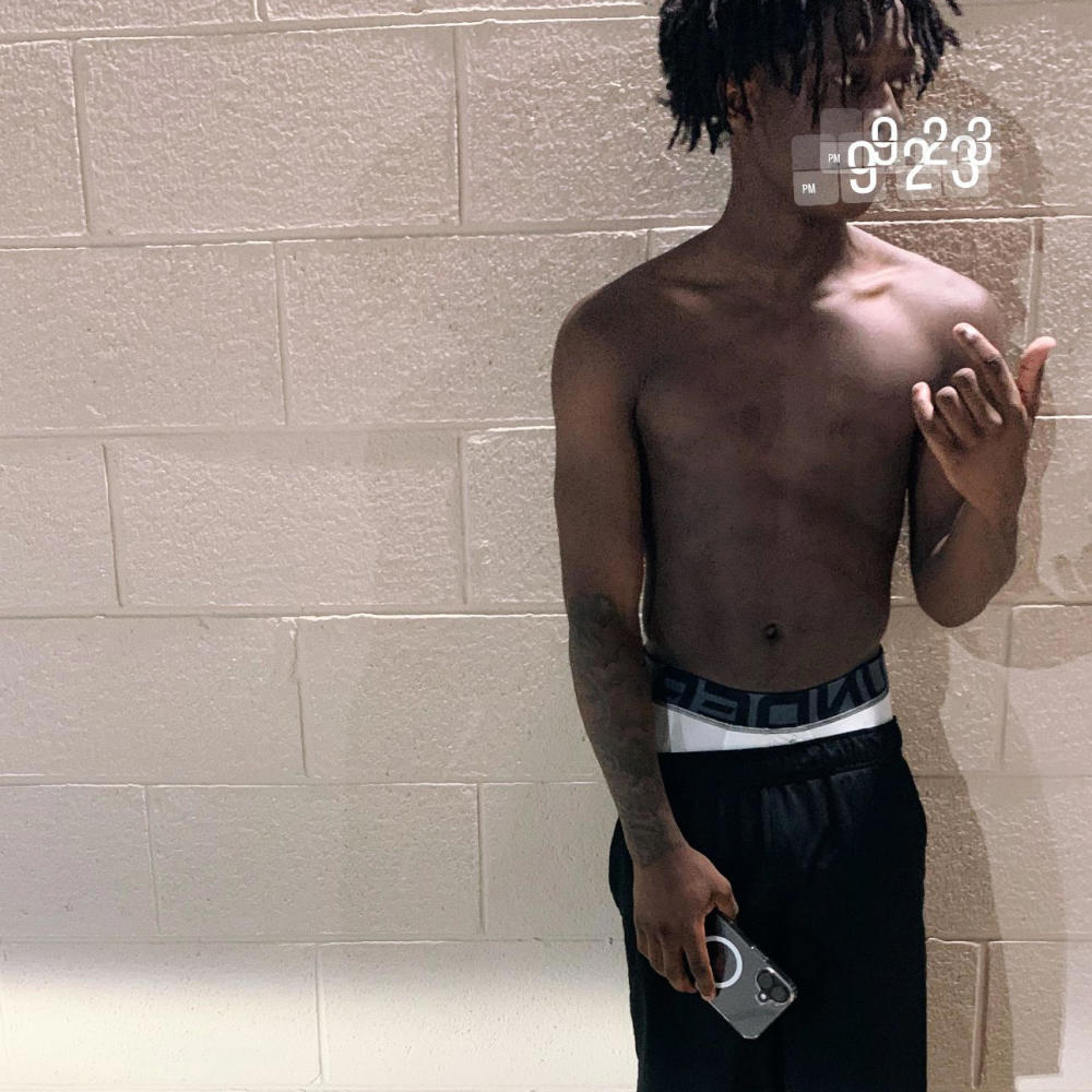 Keep Dissin (feat. ymndre) (Explicit)