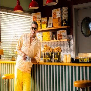 Album اعلان بازوكا (احنا احنا مفيش الا احنا) from 