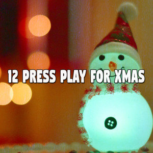 Dengarkan lagu Silent Night nyanyian Christmas Music dengan lirik