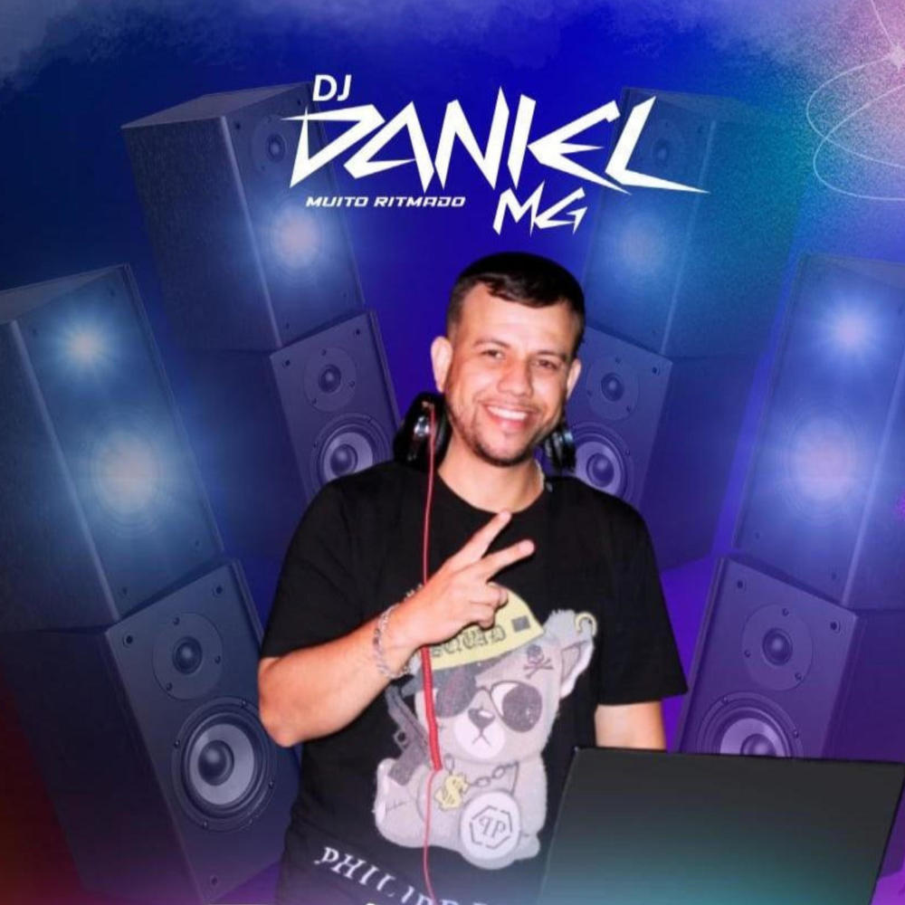 Mc Binão Moacir tá No Campestre (feat. DJ Daniel MG)