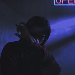 Dengarkan lagu Spirit lead me nyanyian Adhes dengan lirik