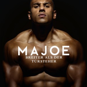 ดาวน์โหลดและฟังเพลง Ghettosuperstar (Explicit) พร้อมเนื้อเพลงจาก Majoe