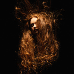 ดาวน์โหลดและฟังเพลง Tattoo Tears พร้อมเนื้อเพลงจาก iyla