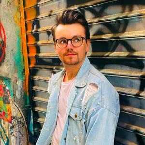 default playlist img