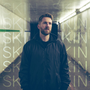 Mike Dignam的專輯Skin