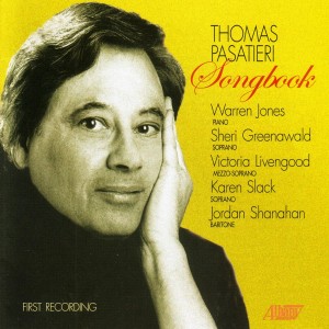 ดาวน์โหลดและฟังเพลง Dream Land พร้อมเนื้อเพลงจาก Victoria Livengood