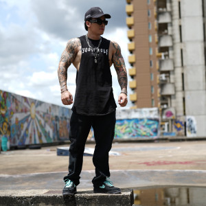 ดาวน์โหลดและฟังเพลง No Pain No Gain พร้อมเนื้อเพลงจาก Lil Bigboat