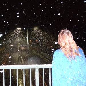 收聽Yung Van的This Year I’m Spending Christmas Alone歌詞歌曲