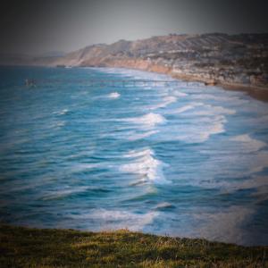 Listen to Improve Mood and Feel Good with Relaxing Ocean Waves song with lyrics from Ocean Waves for Sleep