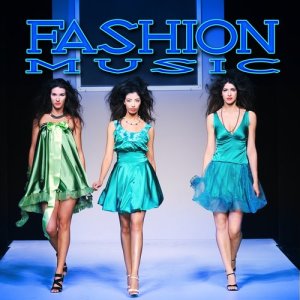 收聽The Runway的Fierce on the Catwalk (130 BPM)歌詞歌曲