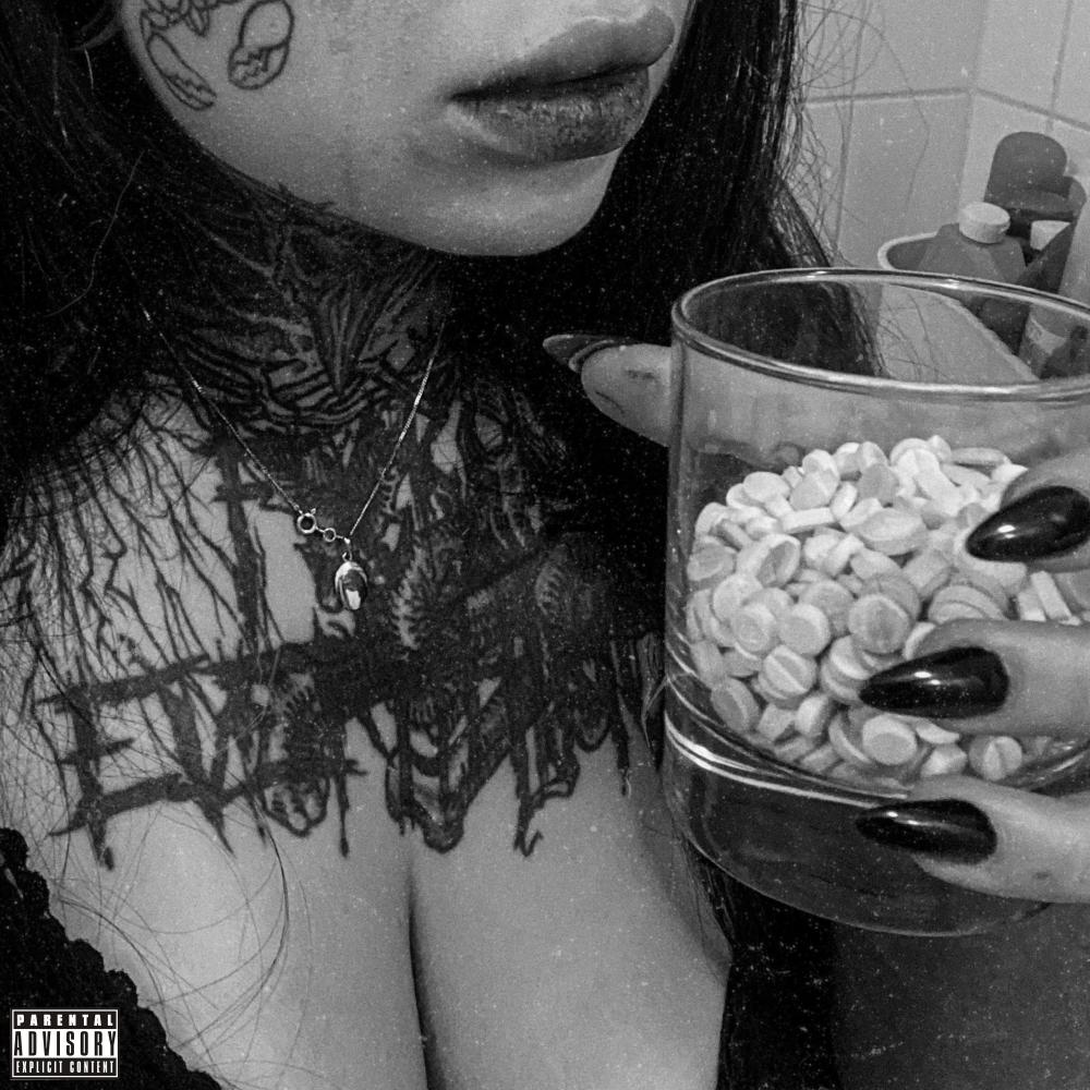 spolu nažive (Explicit)