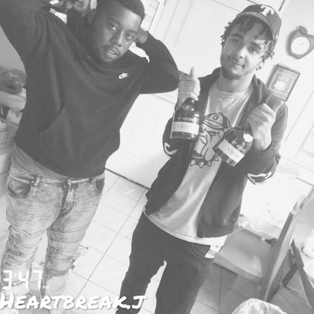 Continental Playz (feat. HeartBreak.j) (Explicit)