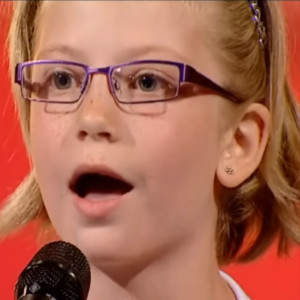 Listen to Hallelujah song with lyrics from Sofie