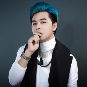 收聽Duong Nhat Linh的Đâu Phải Ai Cũng Như Anh歌詞歌曲