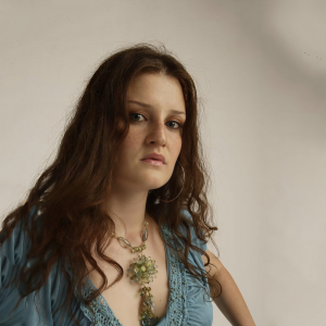 Irene Fornaciari ดาวน์โหลดและฟังเพลงฮิตจาก Irene Fornaciari