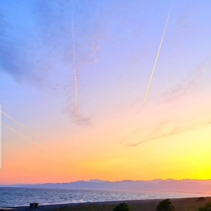 收听Tiara's Producer T的Opening jingle2歌词歌曲